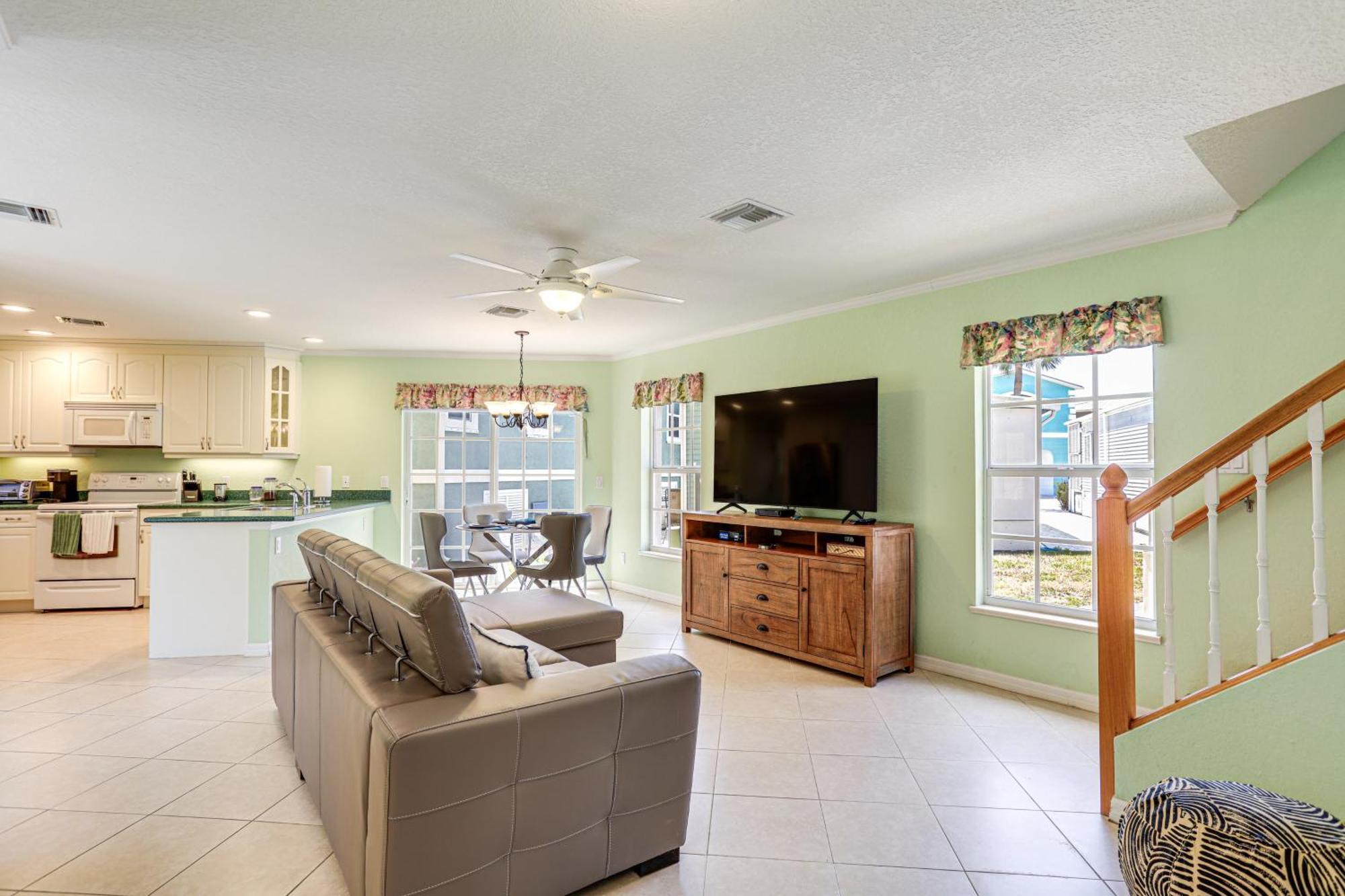 Jensen Beach Home With Bbq Grill Walk To Beach! Bagian luar foto