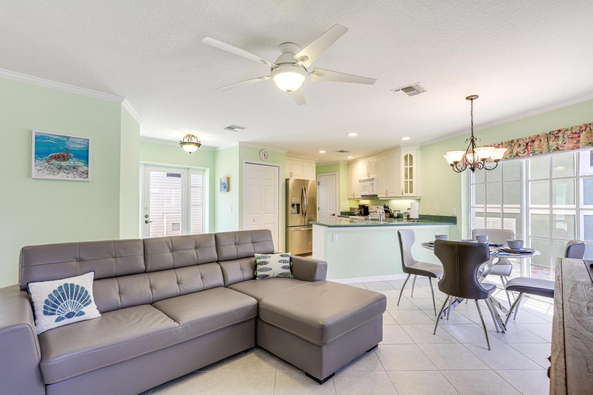 Jensen Beach Home With Bbq Grill Walk To Beach! Bagian luar foto